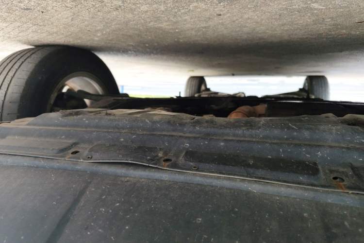 Used Nissan X-Trail 2012 2.5L CVT Luxury Edition 4WD Chassis Front