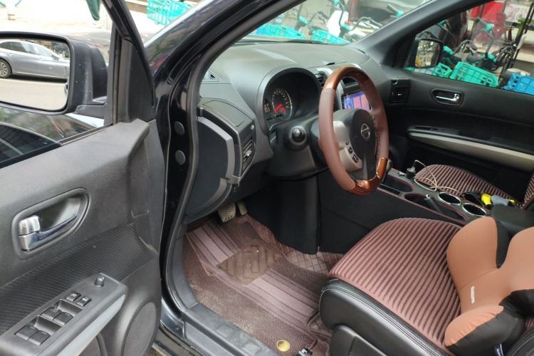 Used Nissan X-Trail 2012 2.5L CVT Luxury Edition 4WD Driver Seat
