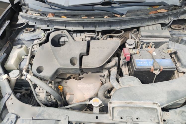 Used Nissan X-Trail 2012 2.5L CVT Flagship Edition 4WD Engine Bay