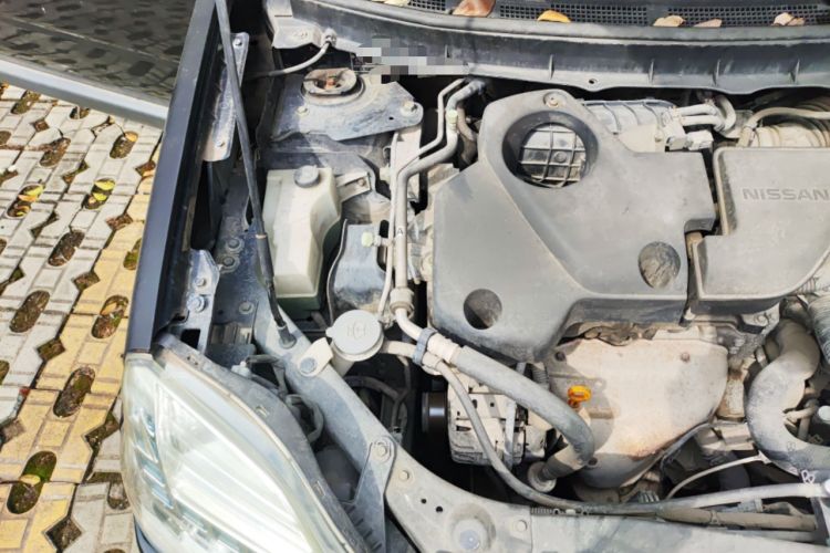 Used Nissan X-Trail 2012 2.5L CVT Flagship Edition 4WD Engine Bay Right