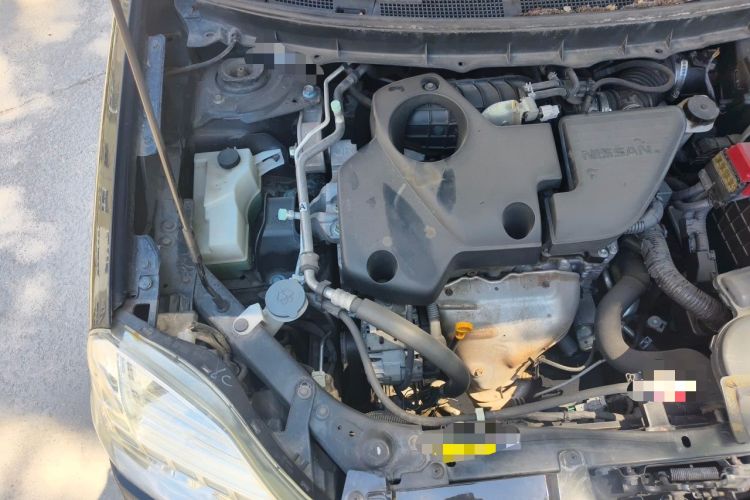 Used Nissan X-Trail 2012 2.5L CVT Luxury Edition 4WD Engine Bay Right