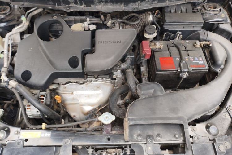 Used Nissan X-Trail 2012 2.5L CVT Luxury Edition 4WD Engine Bay