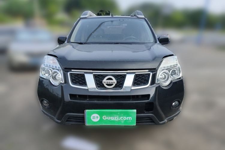 Used Nissan X-Trail 2012 2.5L CVT Luxury Edition 4WD Front