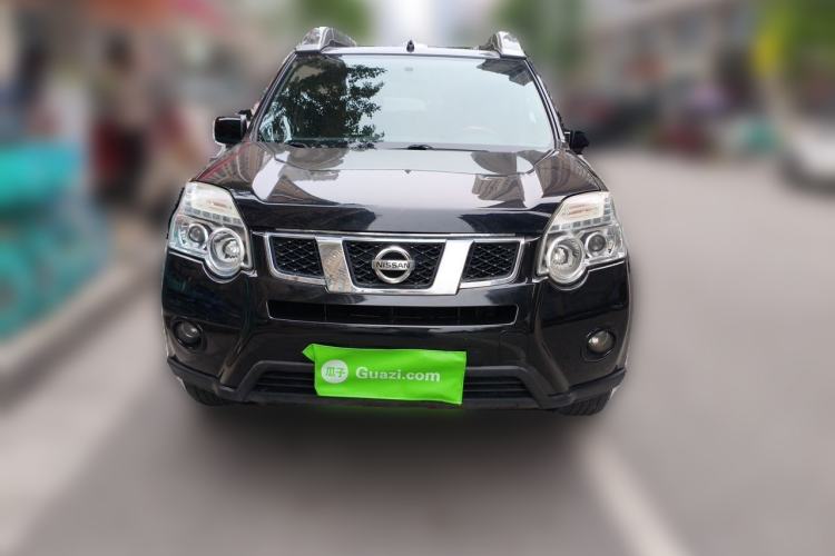 Used Nissan X-Trail 2012 2.5L CVT Luxury Edition 4WD Front