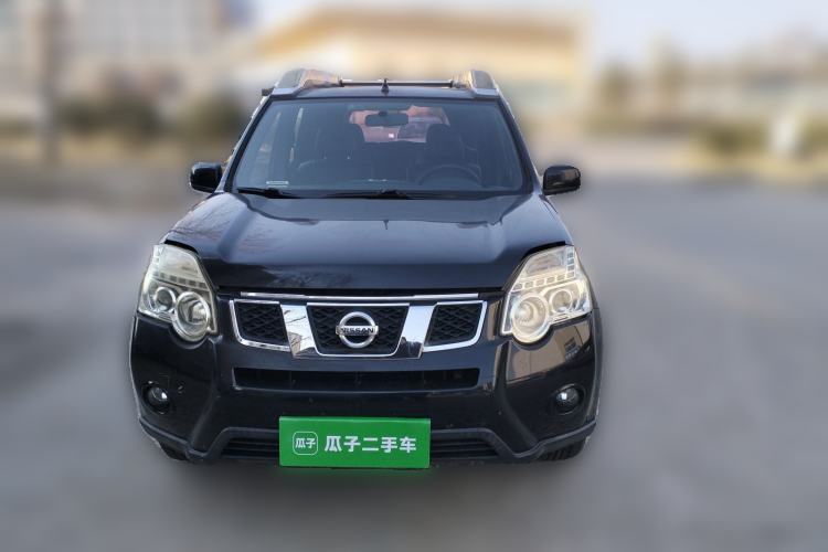 Used Nissan X-Trail 2012 2.5L CVT Luxury Edition 4WD Front
