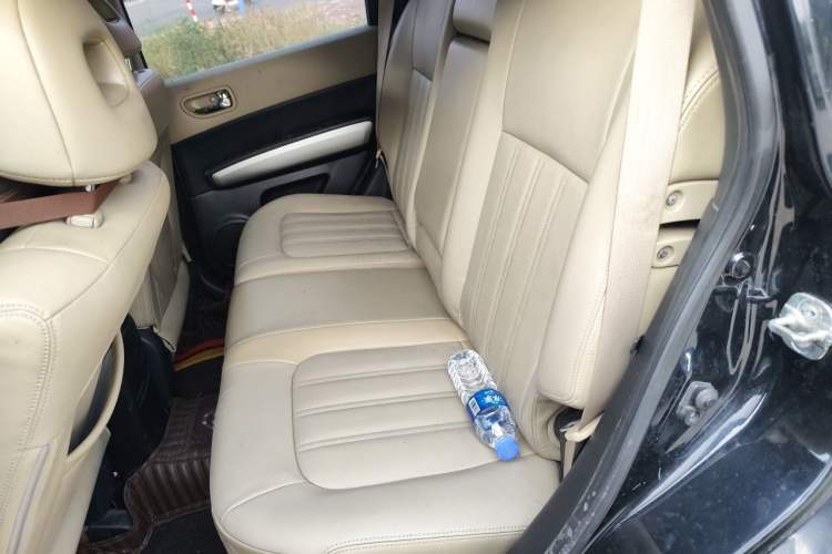 Used Nissan X-Trail 2012 2.5L CVT Luxury Edition 4WD Left Rear Seat