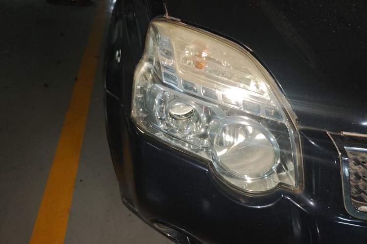 Used Nissan X-Trail 2012 2.0L CVT Comfort Edition 4WD Right Front Headlight