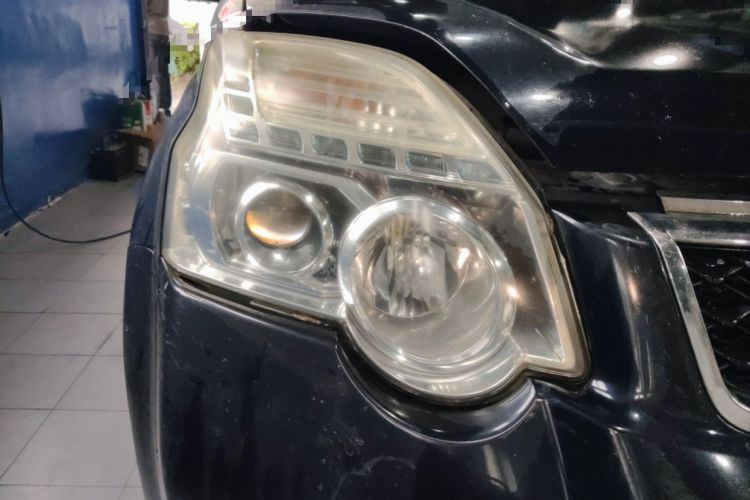 Used Nissan X-Trail 2012 2.5L CVT Luxury Edition 4WD Right Front Headlight