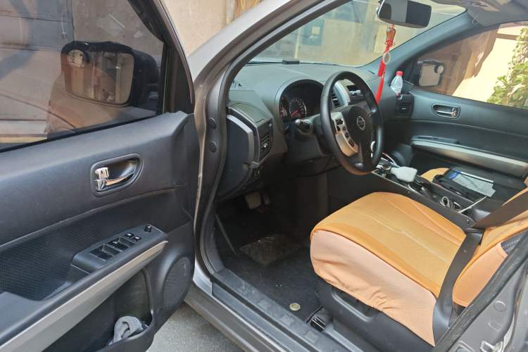 Used Nissan X-Trail 2012 2.5L CVT Flagship Edition 4WD Driver Seat