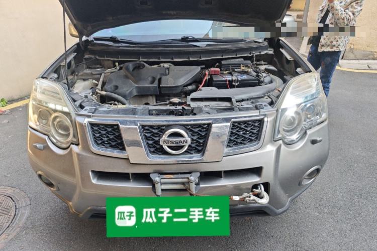 Used Nissan X-Trail 2012 2.5L CVT Flagship Edition 4WD Engine Bay