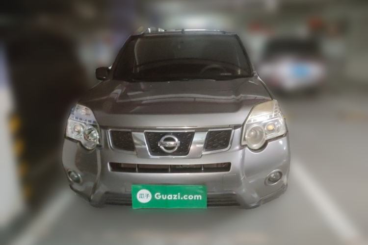 Used Nissan X-Trail 2012 2.5L CVT Luxury Edition 4WD Front