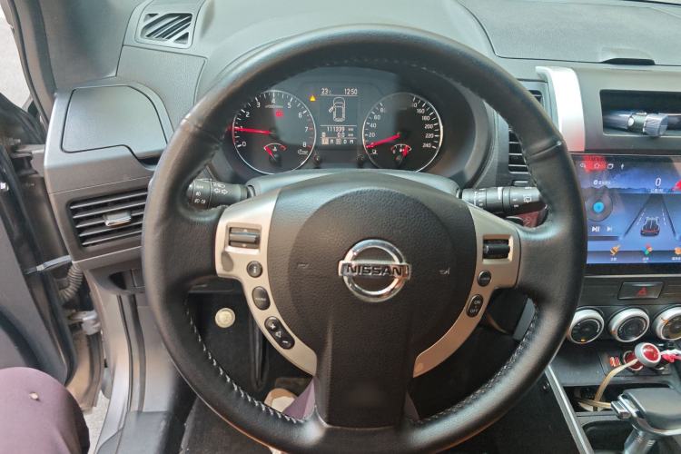 Used Nissan X-Trail 2012 2.5L CVT Flagship Edition 4WD Steering Wheel