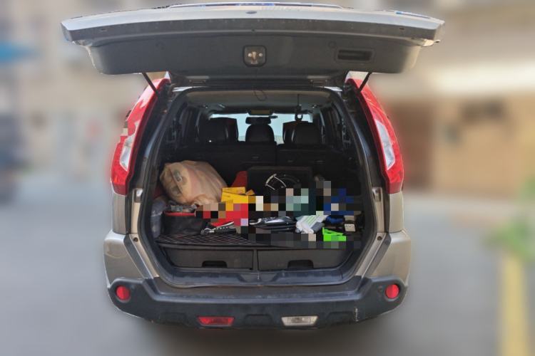Used Nissan X-Trail 2012 2.5L CVT Flagship Edition 4WD Trunk
