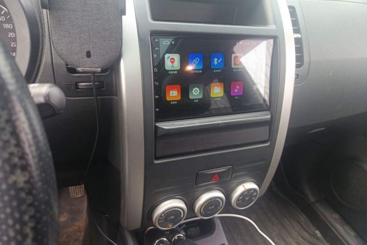 Used Nissan X-Trail 2012 2.5L CVT Flagship Edition 4WD Audio And AC Panel