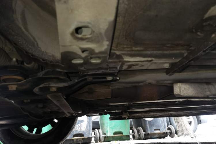 Used Nissan X-Trail 2012 2.5L CVT Luxury Edition 4WD Chassis Front Left