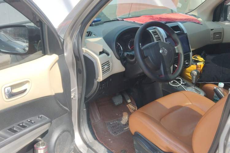 Used Nissan X-Trail 2012 2.0L CVT Comfort Edition 4WD Driver Seat