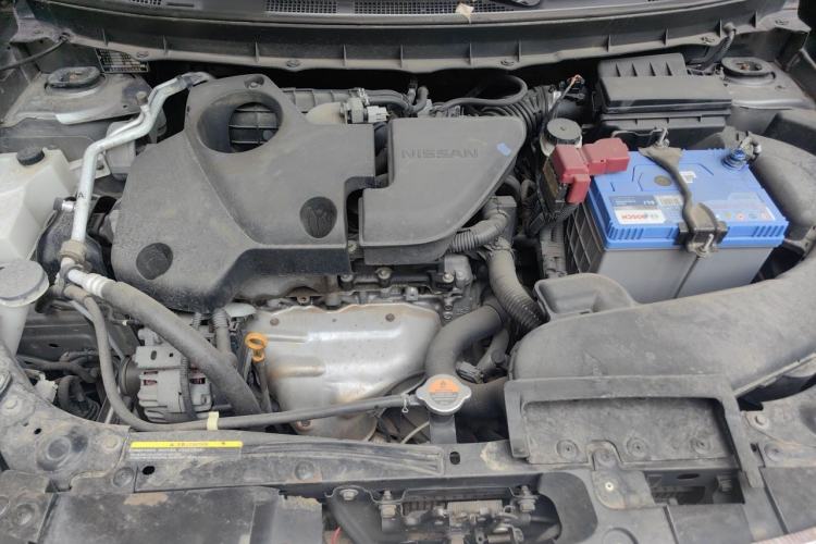 Used Nissan X-Trail 2012 2.5L CVT Luxury Edition 4WD Engine Bay