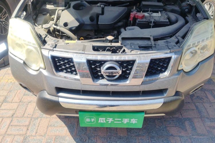 Used Nissan X-Trail 2012 2.5L CVT Luxury Edition 4WD Engine Bay