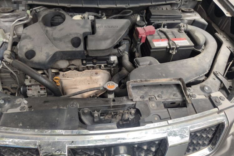 Used Nissan X-Trail 2012 2.5L CVT Luxury Edition 4WD Engine Bay