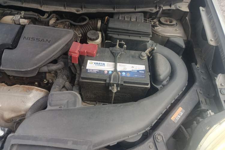 Used Nissan X-Trail 2012 2.5L CVT Flagship Edition 4WD Engine Bay Left
