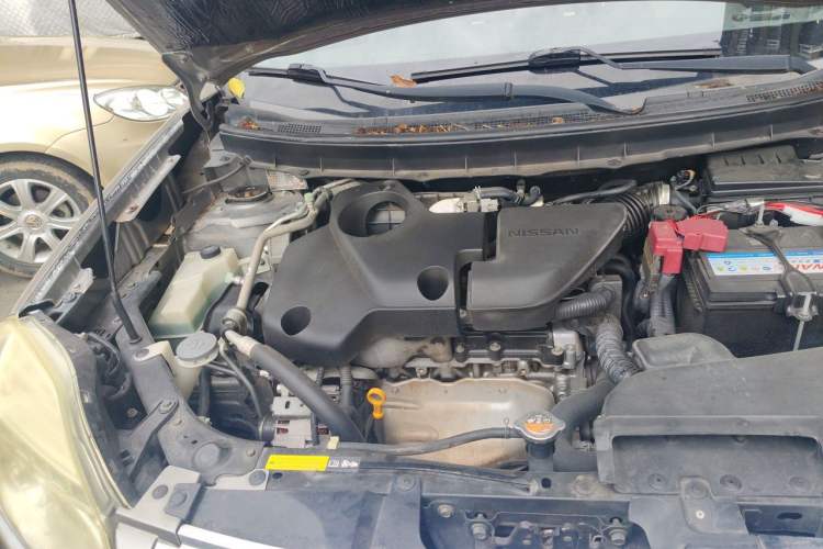 Used Nissan X-Trail 2012 2.5L CVT Luxury Edition 4WD Engine Bay Right