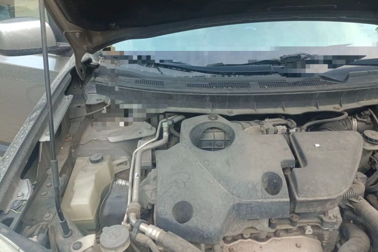 Used Nissan X-Trail 2012 2.5L CVT Luxury Edition 4WD Engine Bay Right