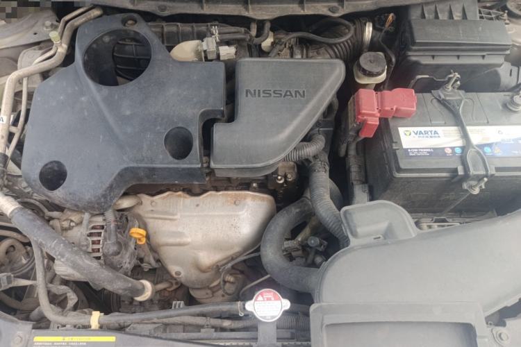 Used Nissan X-Trail 2012 2.5L CVT Flagship Edition 4WD Engine Bay