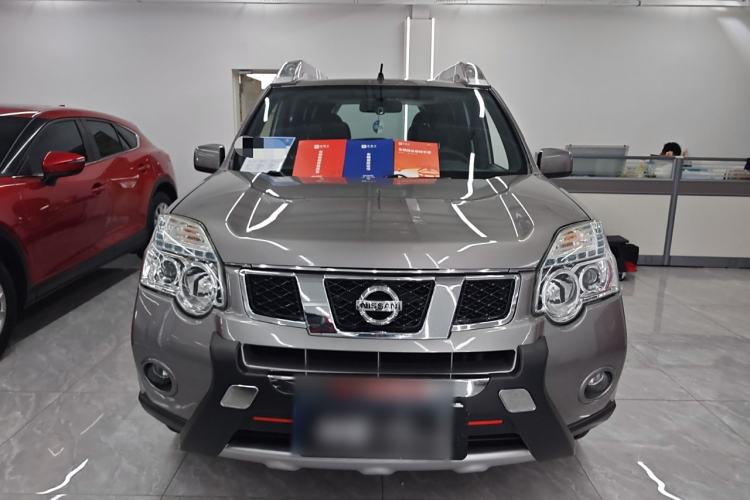 Used Nissan X-Trail 2012 2.5L CVT Luxury Edition 4WD Exterior 1