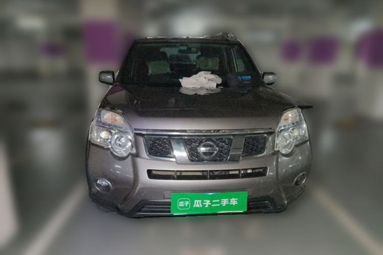 Used Nissan X-Trail 2012 2.5L CVT Luxury Edition 4WD Front