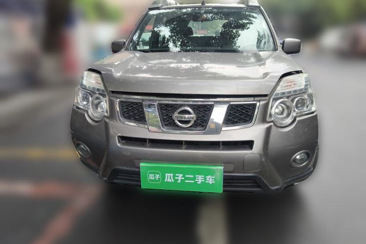 Used Nissan X-Trail 2012 2.5L CVT Luxury Edition 4WD Front