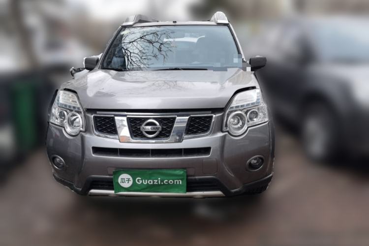 Used Nissan X-Trail 2012 2.5L CVT Luxury Edition 4WD Front
