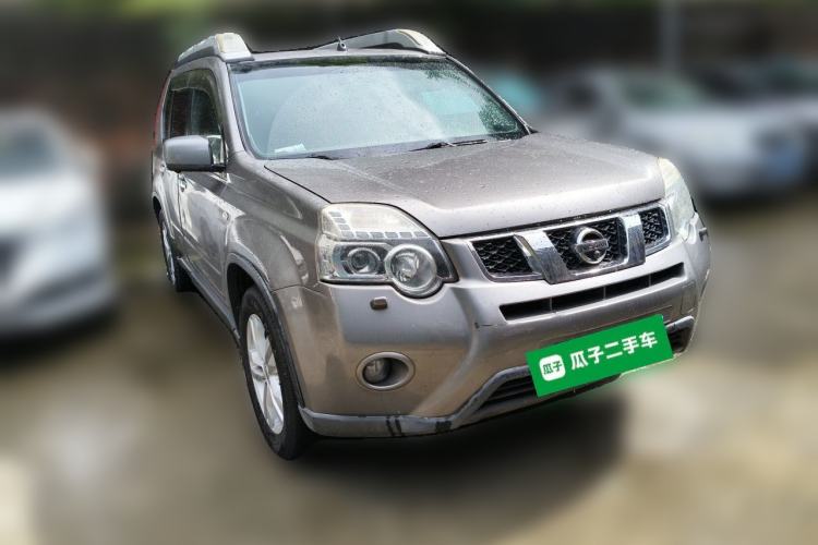 Used Nissan X-Trail 2012 2.5L CVT Flagship Edition 4WD Front Right 45 Deg
