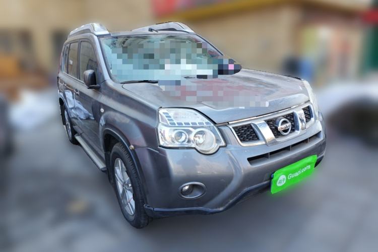 Used Nissan X-Trail 2012 2.5L CVT Luxury Edition 4WD Front Right 45 Deg