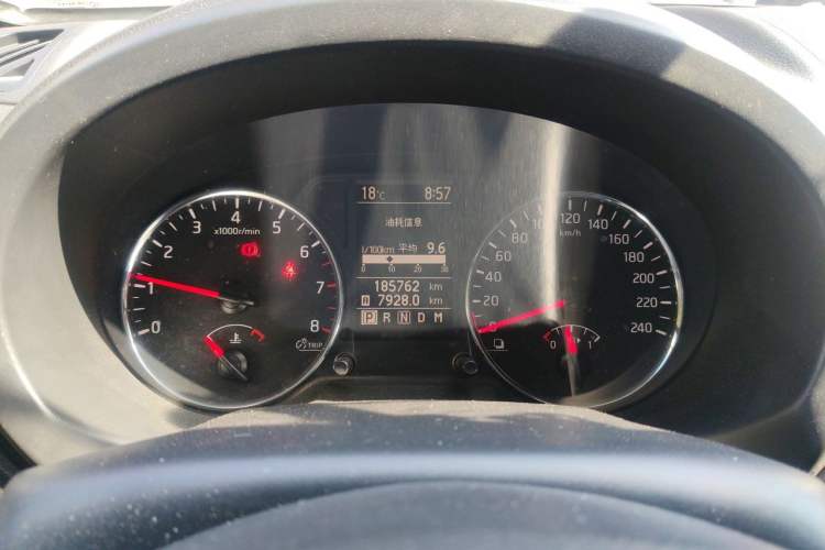 Used Nissan X-Trail 2012 2.5L CVT Luxury Edition 4WD Instrument Cluster