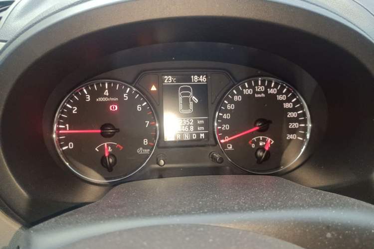 Used Nissan X-Trail 2012 2.5L CVT Luxury Edition 4WD Instrument Cluster