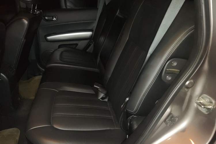 Used Nissan X-Trail 2012 2.5L CVT Luxury Edition 4WD Left Rear Seat