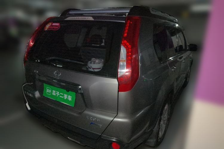 Used Nissan X-Trail 2012 2.5L CVT Luxury Edition 4WD Rear Right 45 Deg
