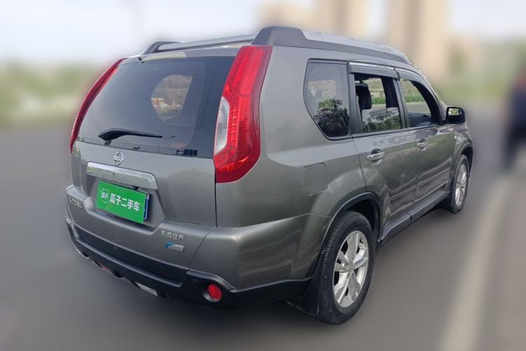 Used Nissan X-Trail 2012 2.5L CVT Luxury Edition 4WD Rear Right 45 Deg