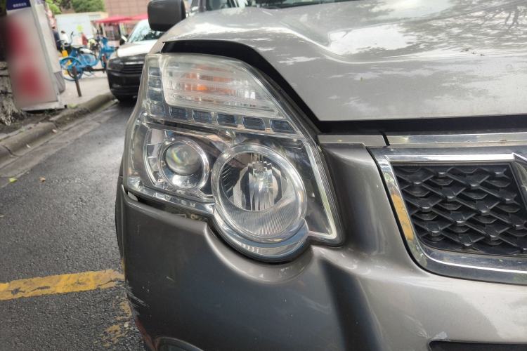 Used Nissan X-Trail 2012 2.5L CVT Luxury Edition 4WD Right Front Headlight