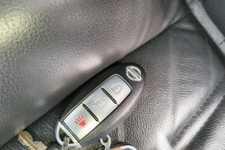 Used Nissan X-Trail 2012 2.5L CVT Flagship Edition 4WD Vehicle Key