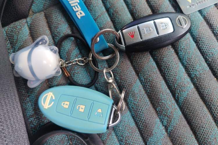 Used Nissan X-Trail 2012 2.5L CVT Luxury Edition 4WD Vehicle Key