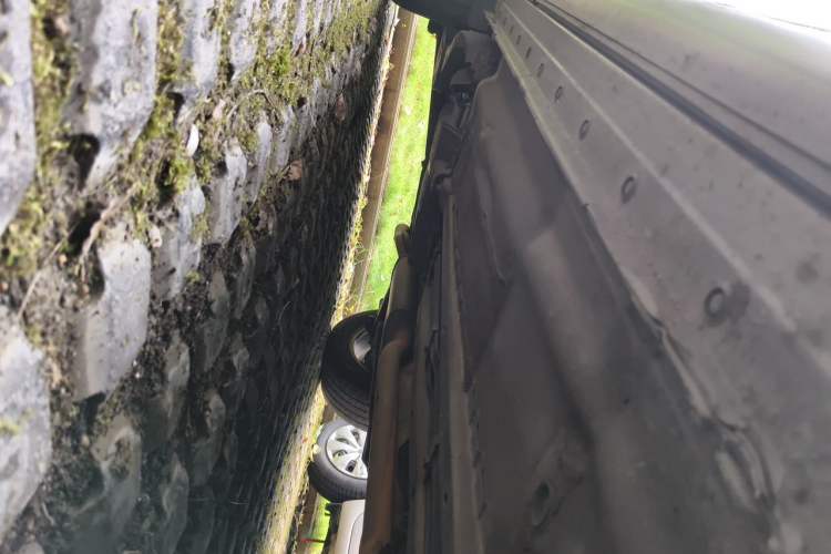 Used Nissan X-Trail 2012 2.5L CVT Luxury Edition 4WD Chassis Front Right