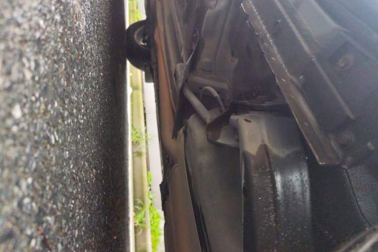 Used Nissan X-Trail 2012 2.5L CVT Luxury Edition 4WD Chassis Rear Left