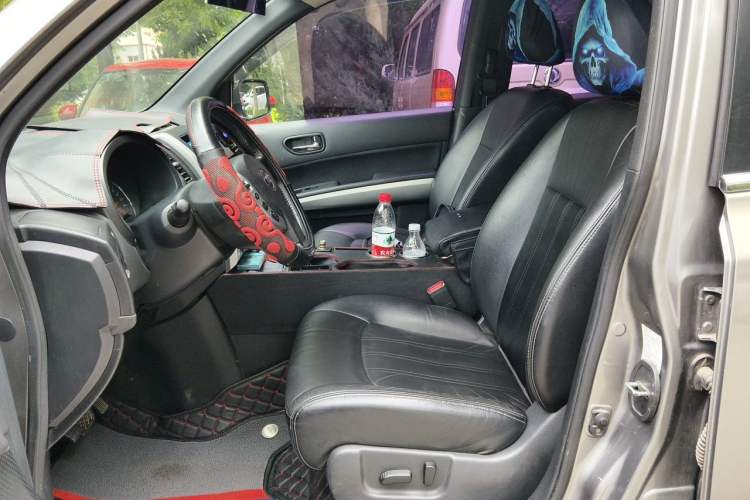 Used Nissan X-Trail 2012 2.5L CVT Luxury Edition 4WD Left Front Seat