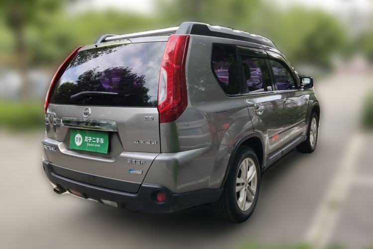 Used Nissan X-Trail 2012 2.5L CVT Luxury Edition 4WD Rear Right 45 Deg