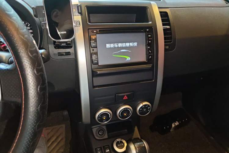 Used Nissan X-Trail 2012 2.5L CVT Ultimate Edition 4WD Audio And AC Panel