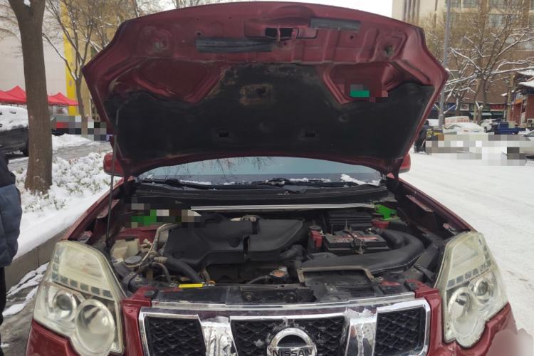 Used Nissan X-Trail 2012 2.5L CVT Luxury Edition 4WD Engine Bay