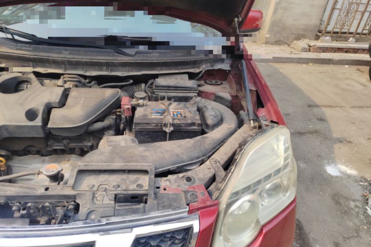 Used Nissan X-Trail 2012 2.5L CVT Luxury Edition 4WD Engine Bay Left