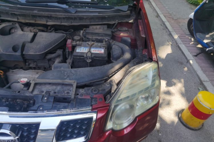 Used Nissan X-Trail 2012 2.5L CVT Luxury Edition 4WD Engine Bay Left