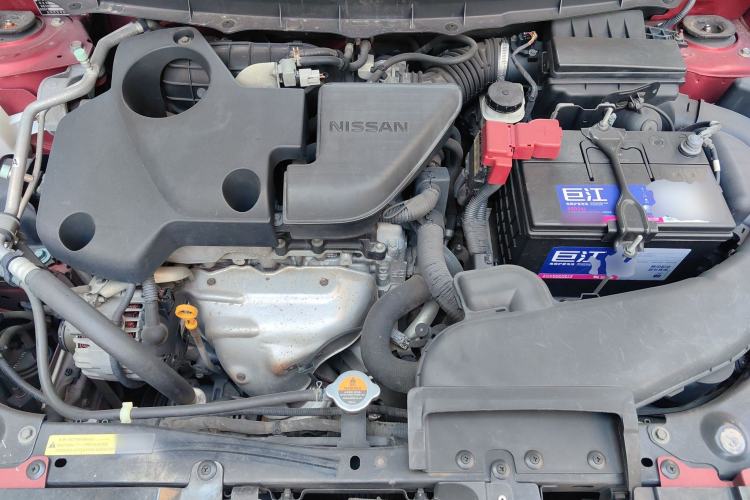 Used Nissan X-Trail 2012 2.5L CVT Ultimate Edition 4WD Engine Bay